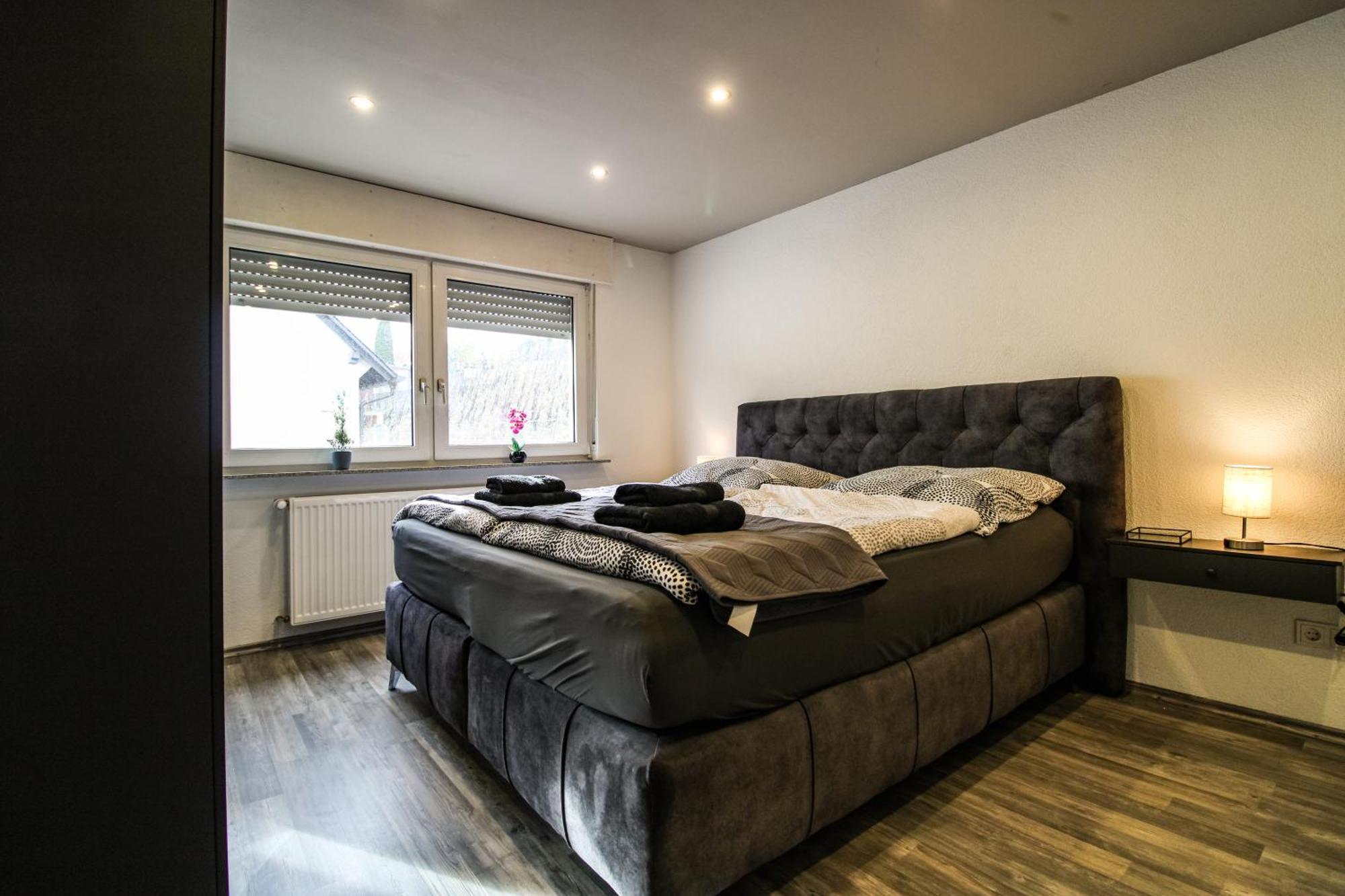 Sweet Six, Balkon, Netflix, Boxspringbetten, Hochwertiges Bad Zell an der Mosel Εξωτερικό φωτογραφία